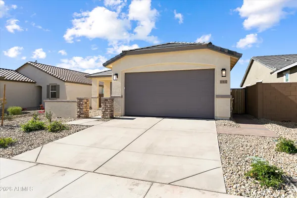 $2,150 | 17337 West Smoketree Drive, Surprise, AZ 85387