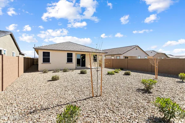 $2,150 | 17337 West Smoketree Drive, Surprise, AZ 85387