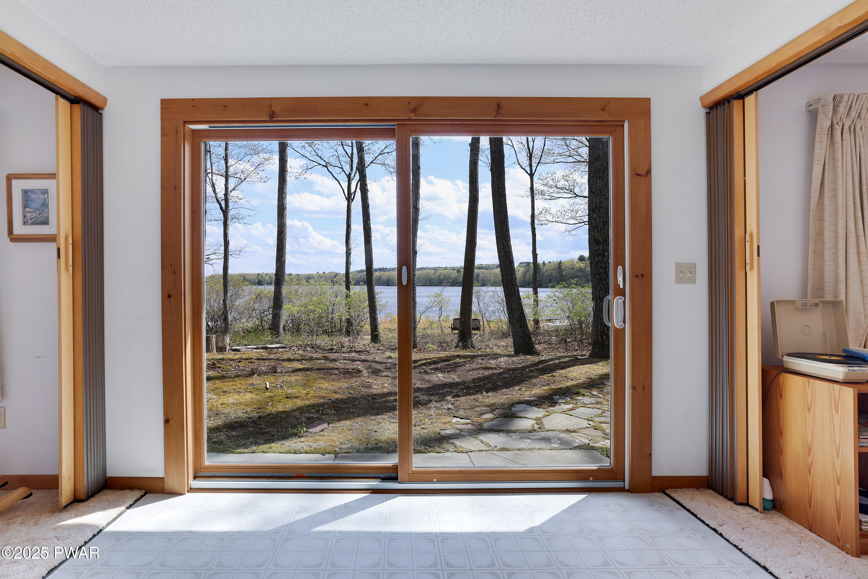 181 Whitney Lake Road Hawley, PA 18428 - Photo 26 of 47 RBR57402