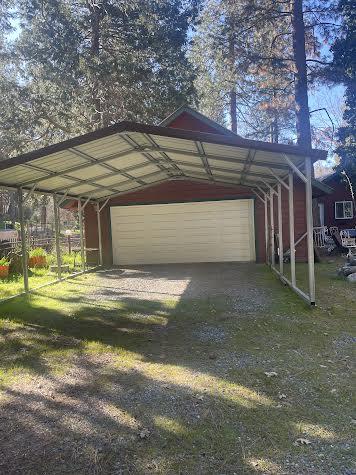 229 Rabbit Foot Trail California Hot Springs, CA 93207 - Photo 2 of 18 Garage