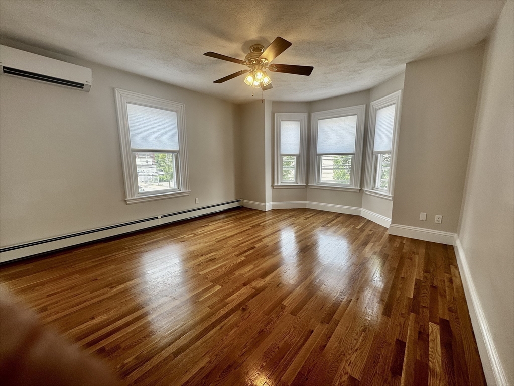 85 Pine Street, Unit 2 Waltham, MA 02453 - Photo 10 of 25