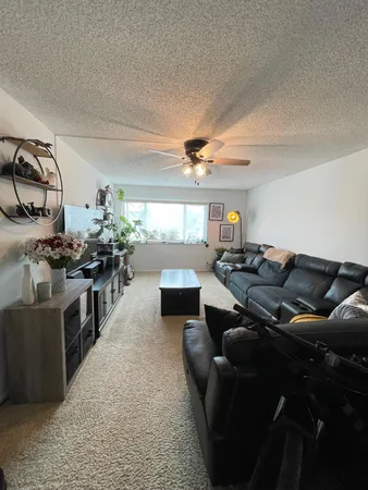 $1,550 | 125 Shore Court, Unit 205A, North Palm Beach, FL 33408