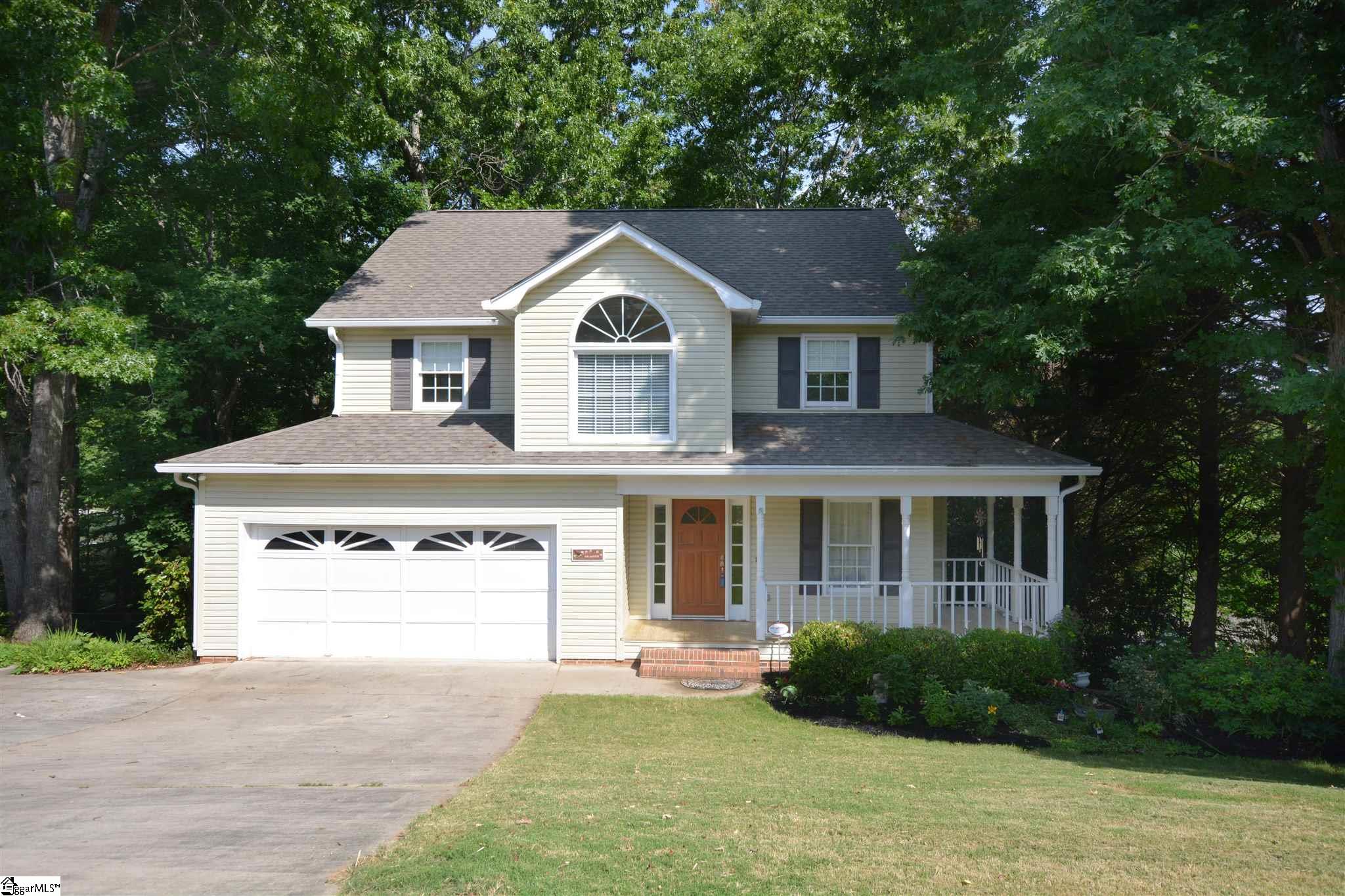 137 Emerald Way Simpsonville, SC 29681 - Photo 1 of 31