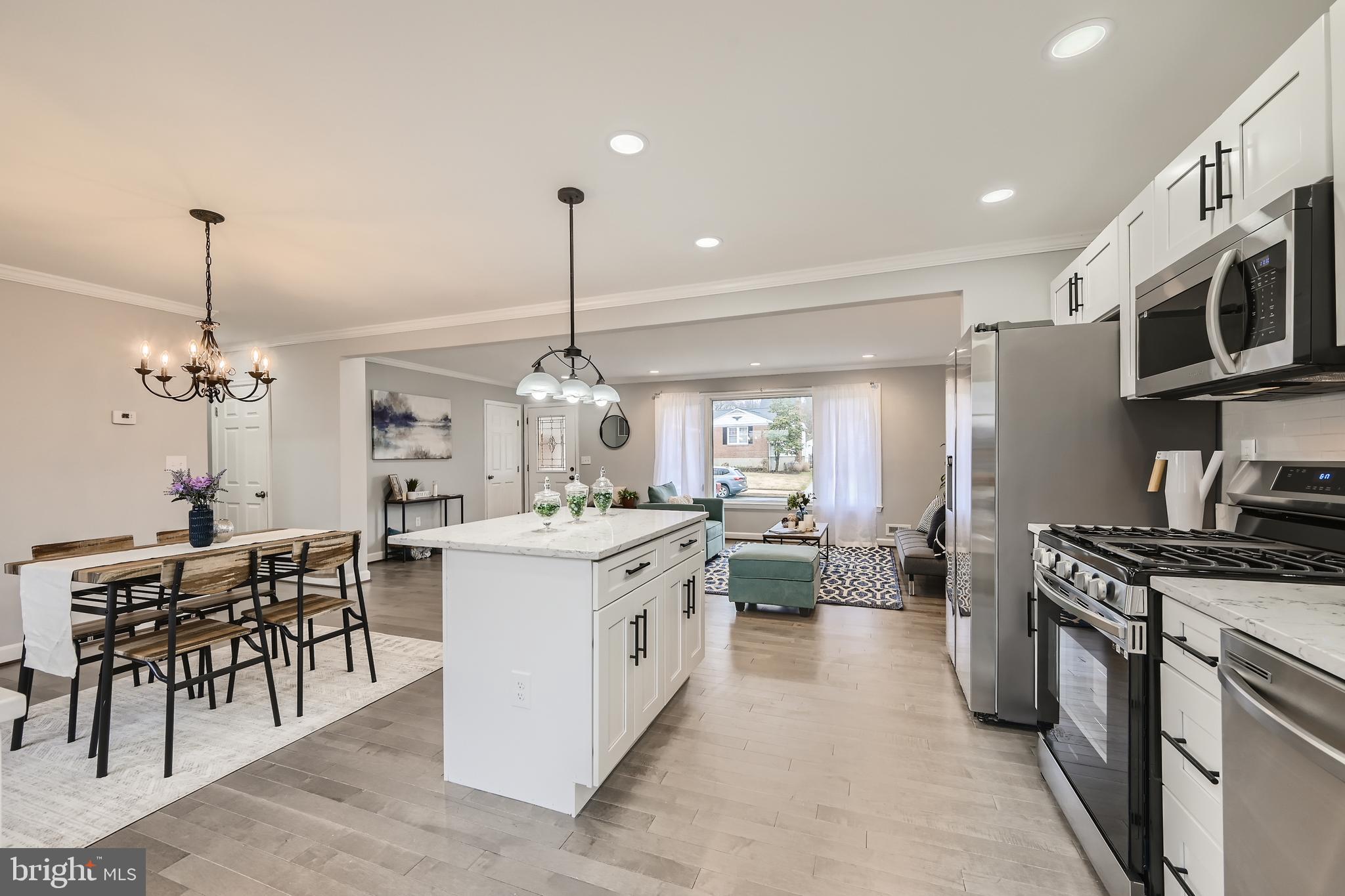 8703 Ashford Road Parkville, MD 21234 - Photo 13 of 27