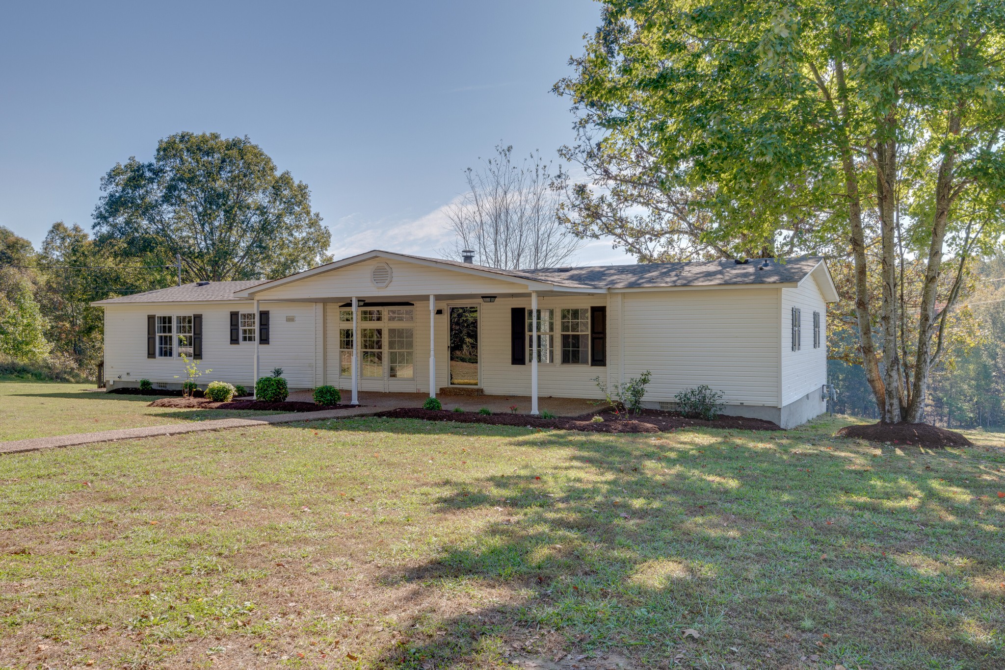 1085 Wildcat Road Dickson, TN 37055 - Photo 3 of 28 Gallery Image 3