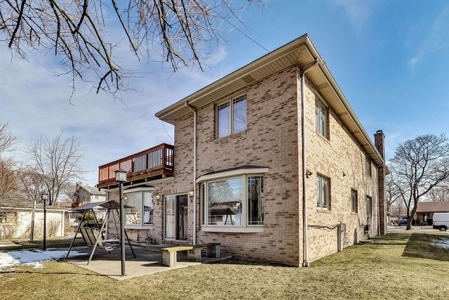 $651,000 | 9432 Le Claire Avenue, Skokie, IL 60077