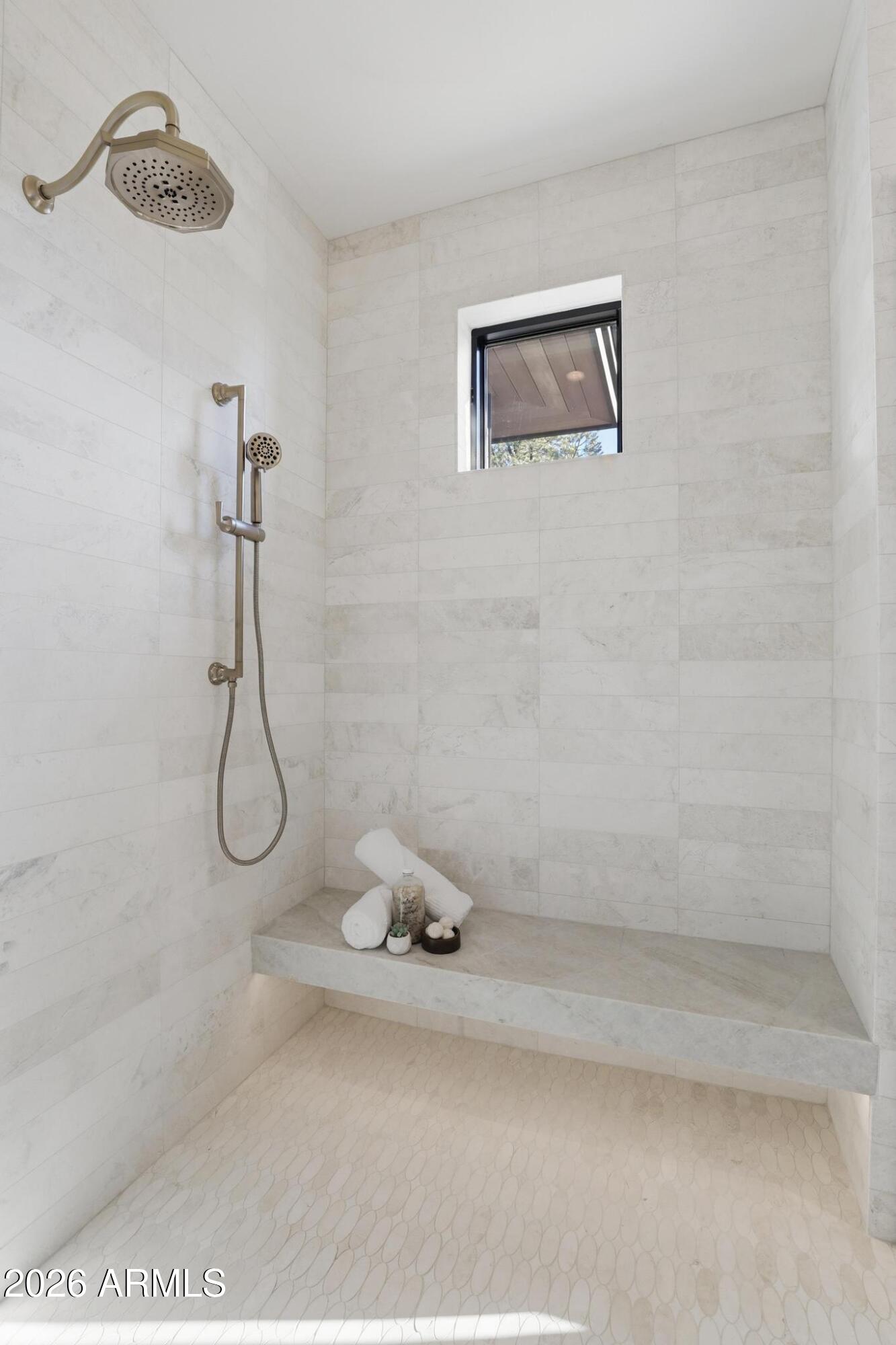 108 South Rim Club Drive Payson, AZ 85541 - Photo 19 of 56 a bathroom with a shower