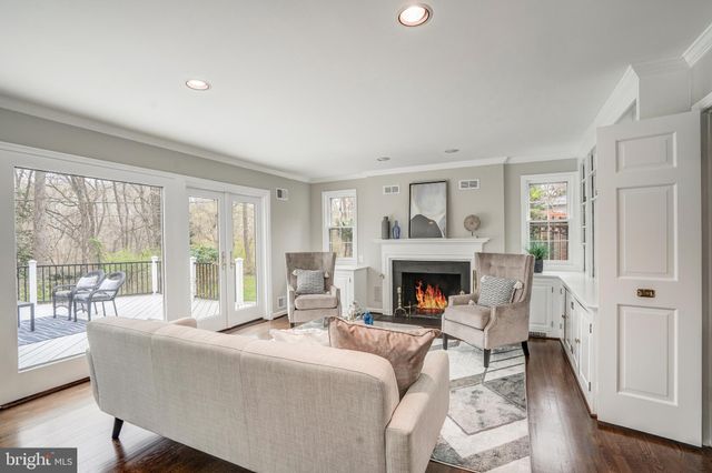 $2,350,130 | 5013 Randall Lane, Bethesda, MD 20816