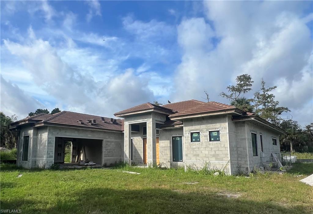 563 15th St Northwest  