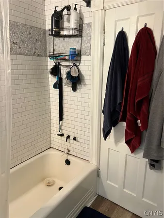 $180,000 | 110 Clinton Place, Utica, NY 13501