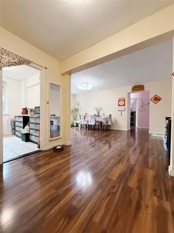 a view of a living room