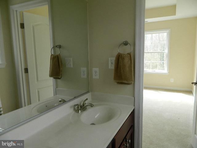 10812 Stansfield Road Randallstown, MD 21133 - Photo 3 of 28 Bath (Master)