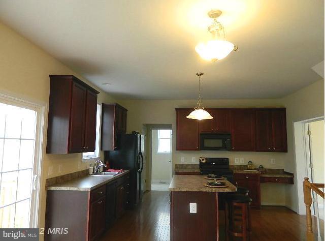 10812 Stansfield Road Randallstown, MD 21133 - Photo 7 of 28 Kitchen