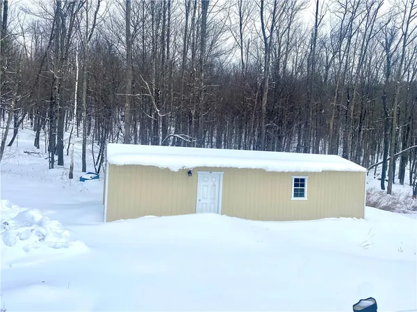 $275,000 | 565 Ridge Road, Hancock, NY 13783