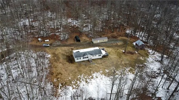 $275,000 | 565 Ridge Road, Hancock, NY 13783