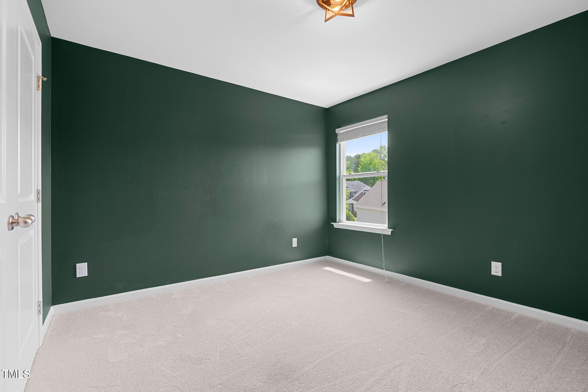 311 Windrush Lane Durham, NC 27703 - Photo 16 of 24 DSC_1531