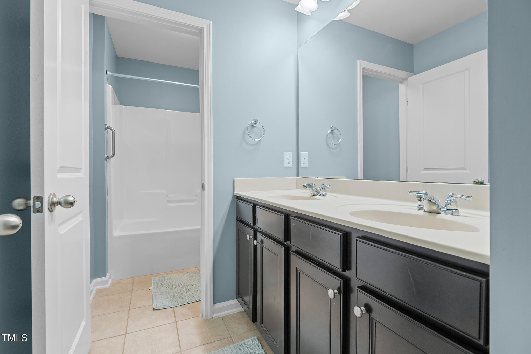 311 Windrush Lane Durham, NC 27703 - Photo 18 of 24 DSC_1541