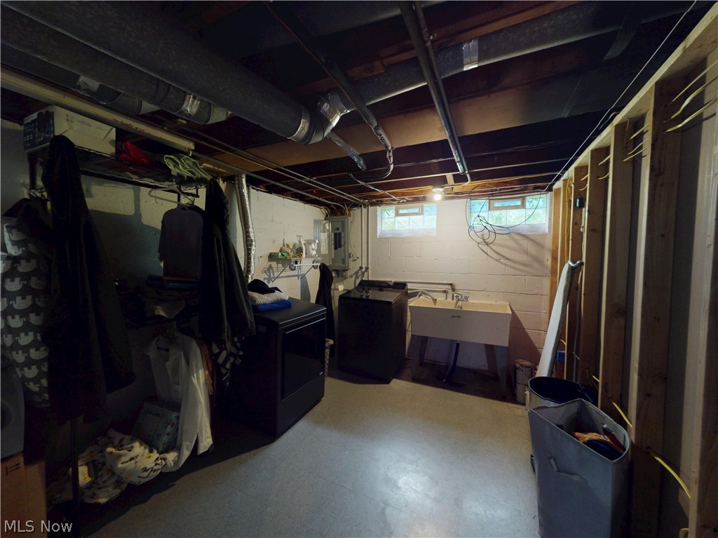 1339 Haverston Road Lyndhurst, OH 44124 - Photo 38 of 44 Gallery Image 38