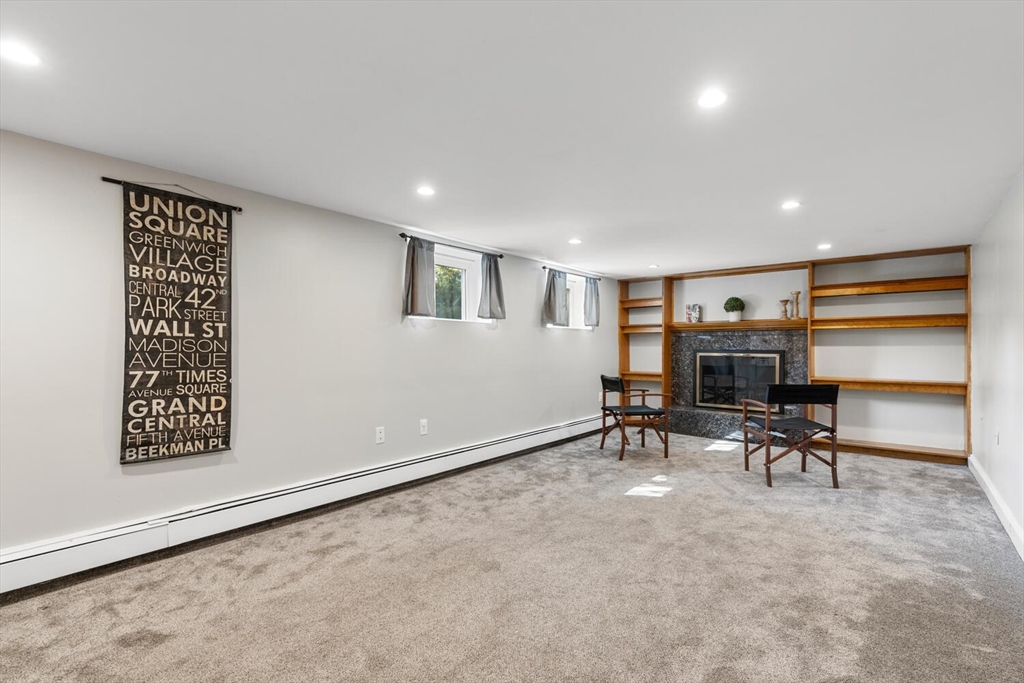 34 Sycamore Road Wakefield, MA 01880 - Photo 24 of 37 Gallery Image 24