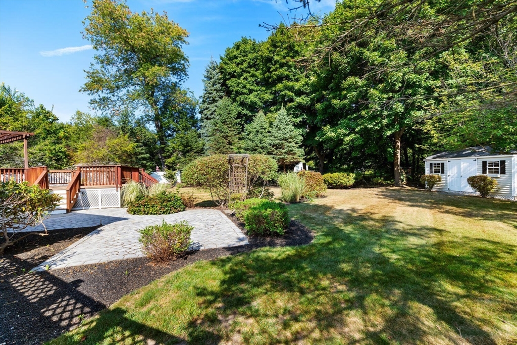 34 Sycamore Road Wakefield, MA 01880 - Photo 32 of 37 Gallery Image 32
