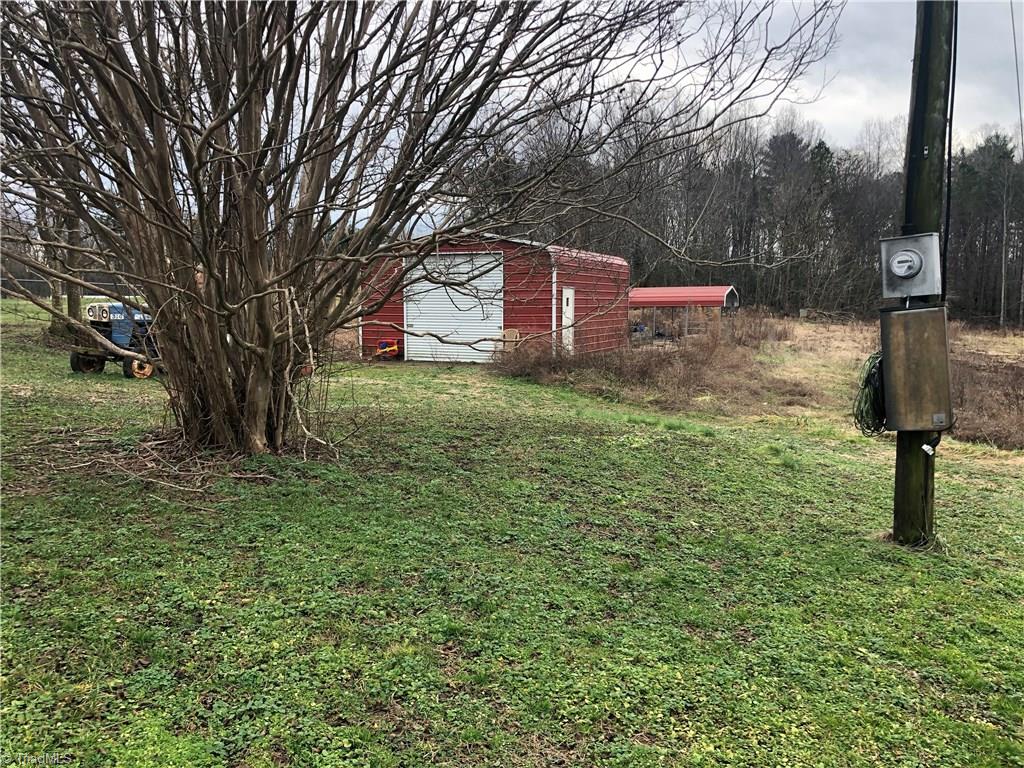 974 Christian Home Church Road Traphill, NC 28685 - Photo 7 of 26 Gallery Image 7