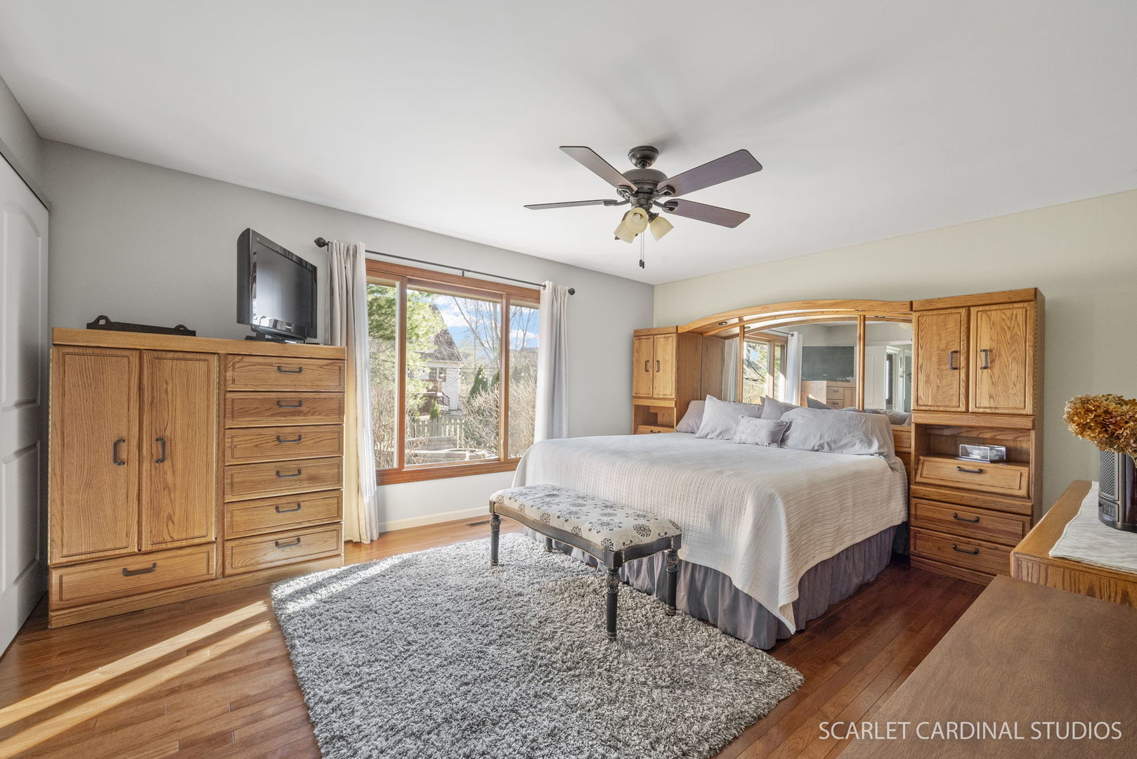 27W583 Meadow Road Naperville, IL 60565 - Photo 15 of 27 Gallery Image 15
