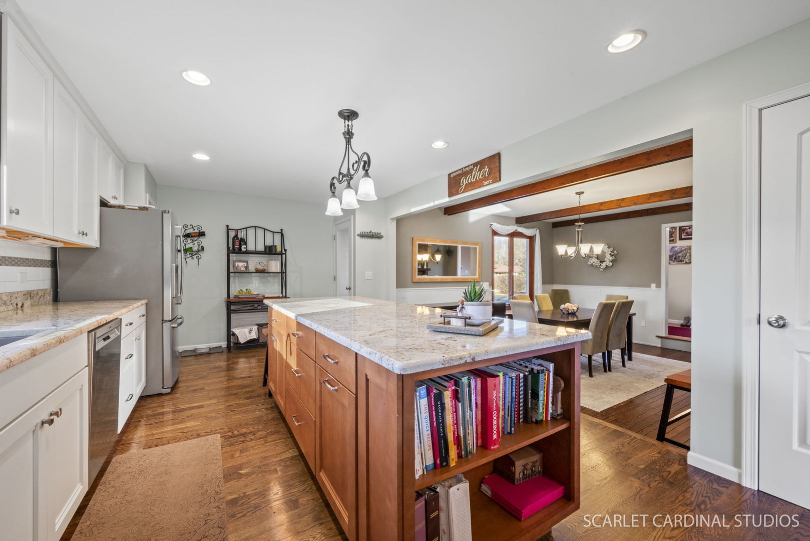 27W583 Meadow Road Naperville, IL 60565 - Photo 9 of 27 Gallery Image 9