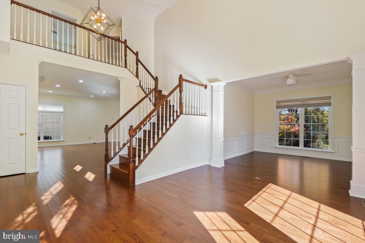 2442 Arctic Fox Way Reston, VA 20191 - Photo 6 of 58