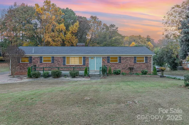 front view of house with a yard