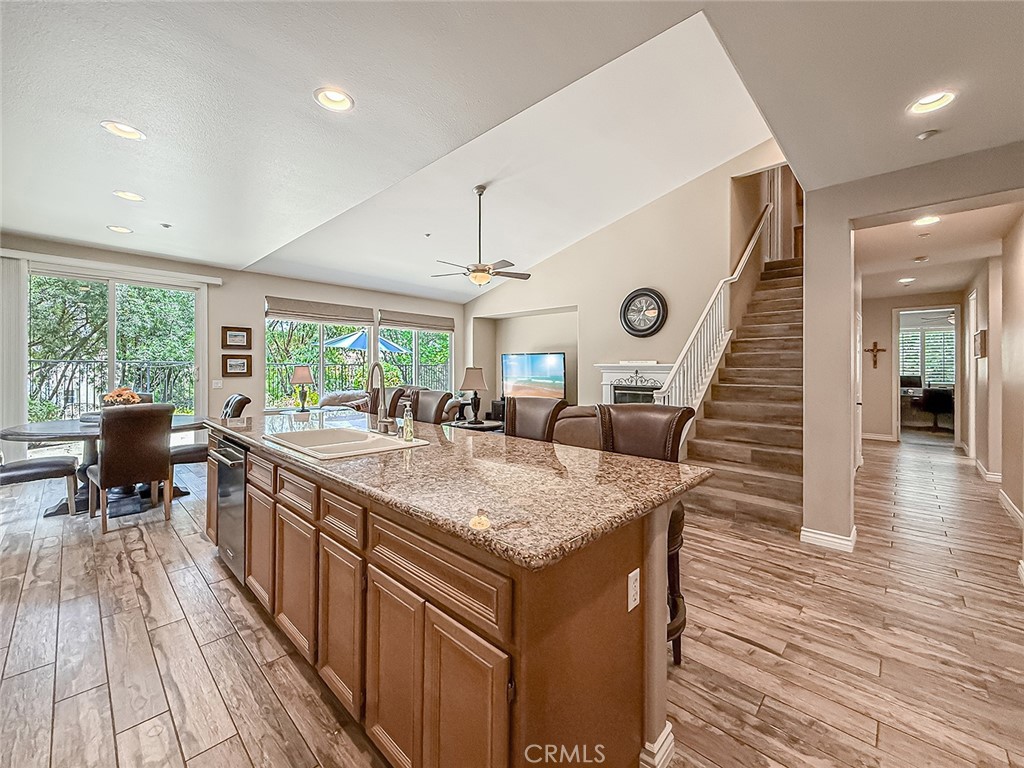 5257 Huckleberry Oak Street Simi Valley, CA 93063 - Photo 16 of 50