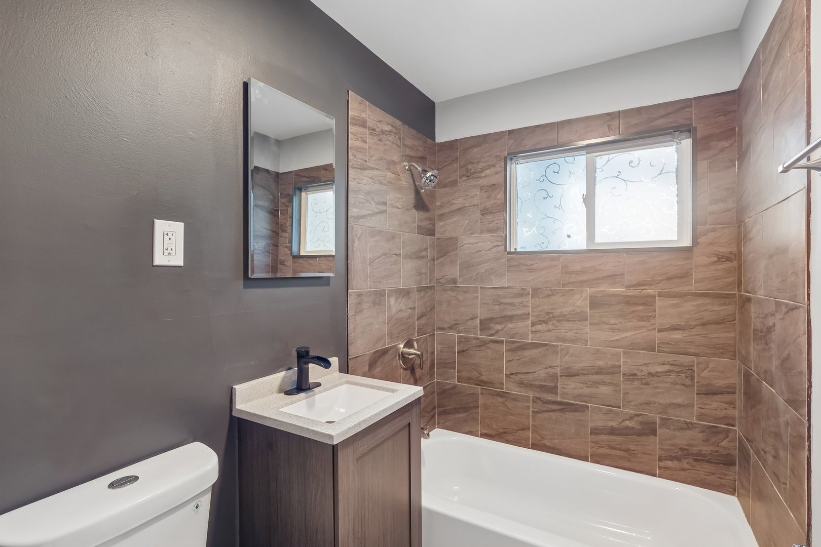 104 East Division Street Lemont, IL 60439 - Photo 18 of 30
