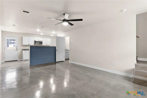 $1,450 | 803 White Meadow Lane, Unit B, Harker Heights, TX 76548