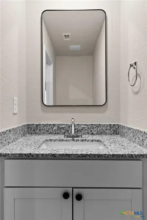 $1,450 | 803 White Meadow Lane, Unit B, Harker Heights, TX 76548