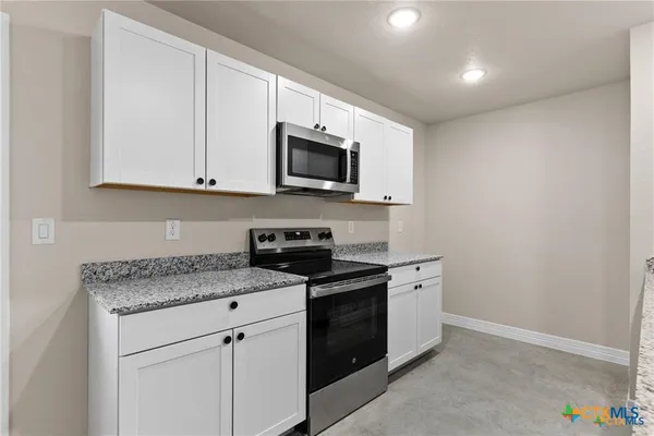 $1,450 | 803 White Meadow Lane, Unit B, Harker Heights, TX 76548