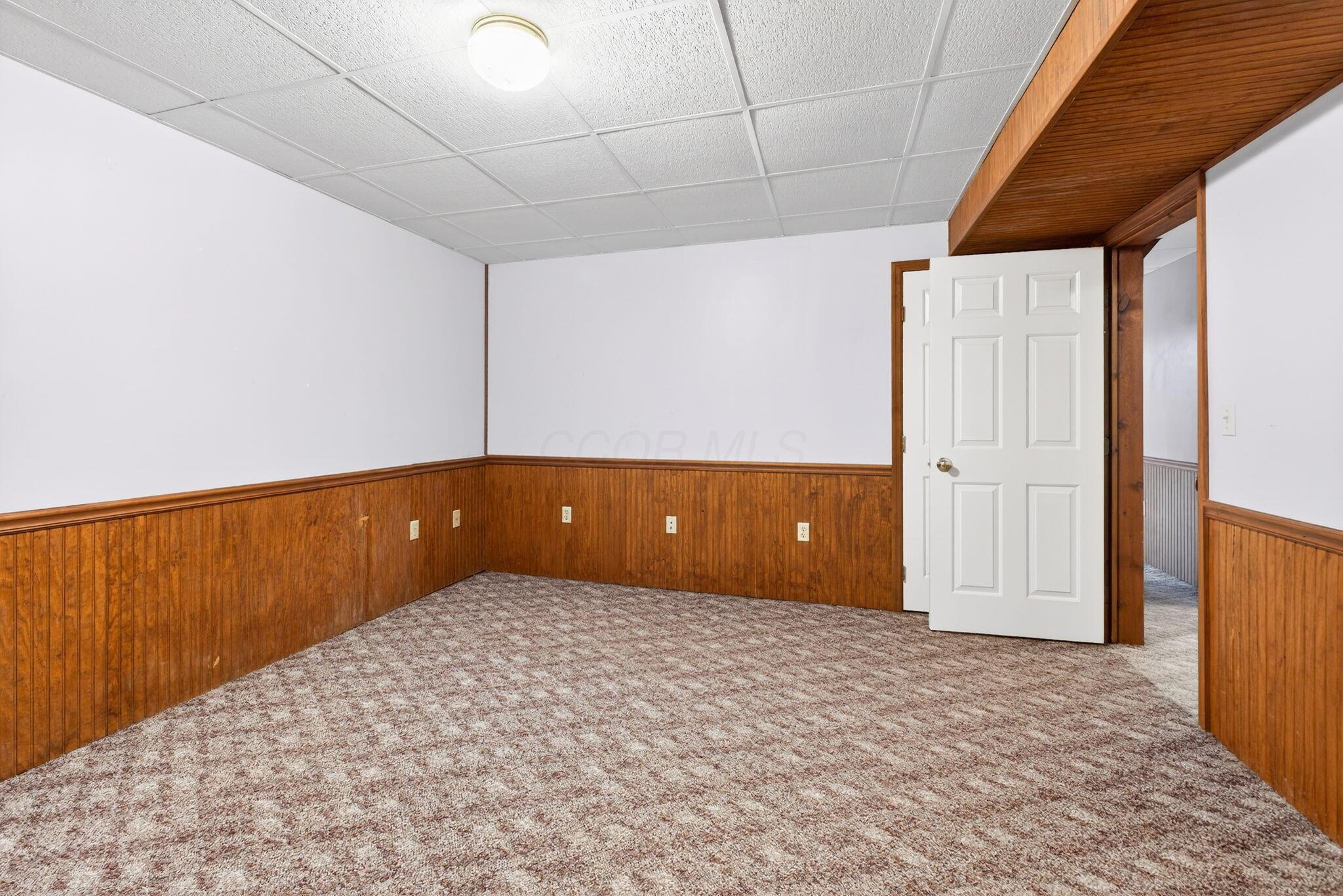 3801 Decliff-Big Island Road Marion, OH 43302 - Photo 33 of 46 3801 decliff (Interior)-46
