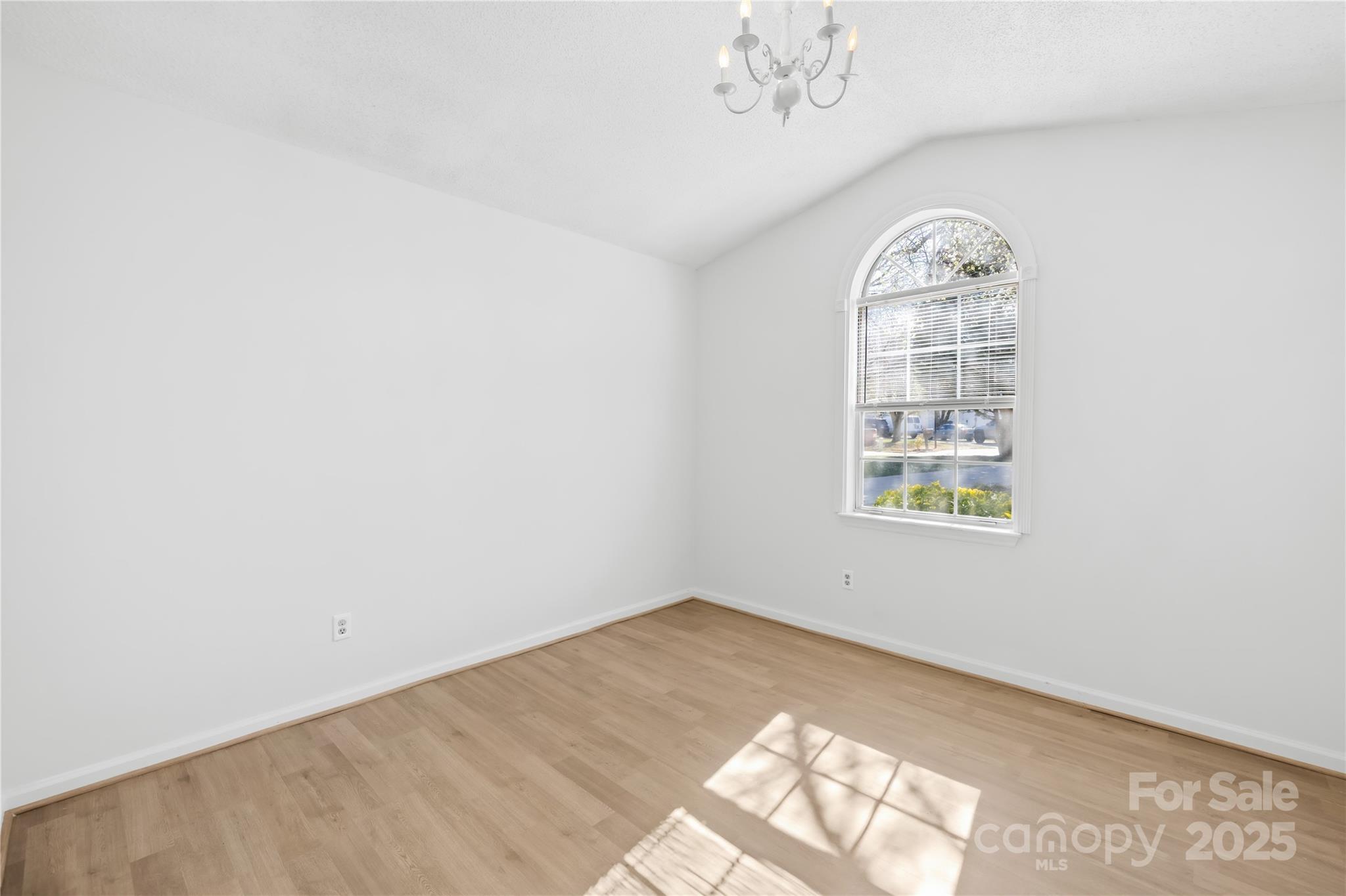 6325 Martin Lake Road Charlotte, NC 28227 - Photo 16 of 26 Gallery Image 16