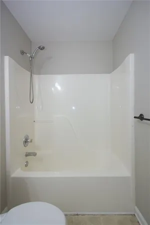 $2,400 | 585 Chapel Walk Lane Southeast, Lawrenceville, GA 30045