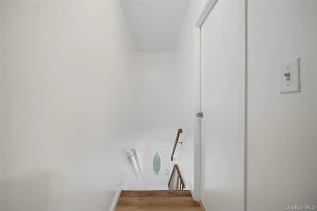 $309,999 | 24 Wooded Way, Calverton, NY 11933