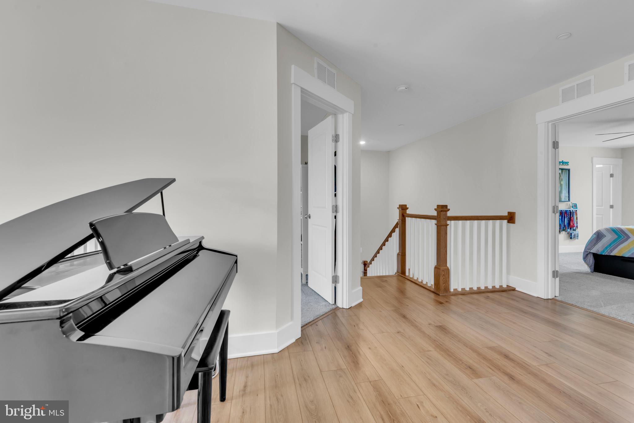 3676 Birdsville Road Davidsonville, MD 21035 - Photo 35 of 90 upstairs balcony