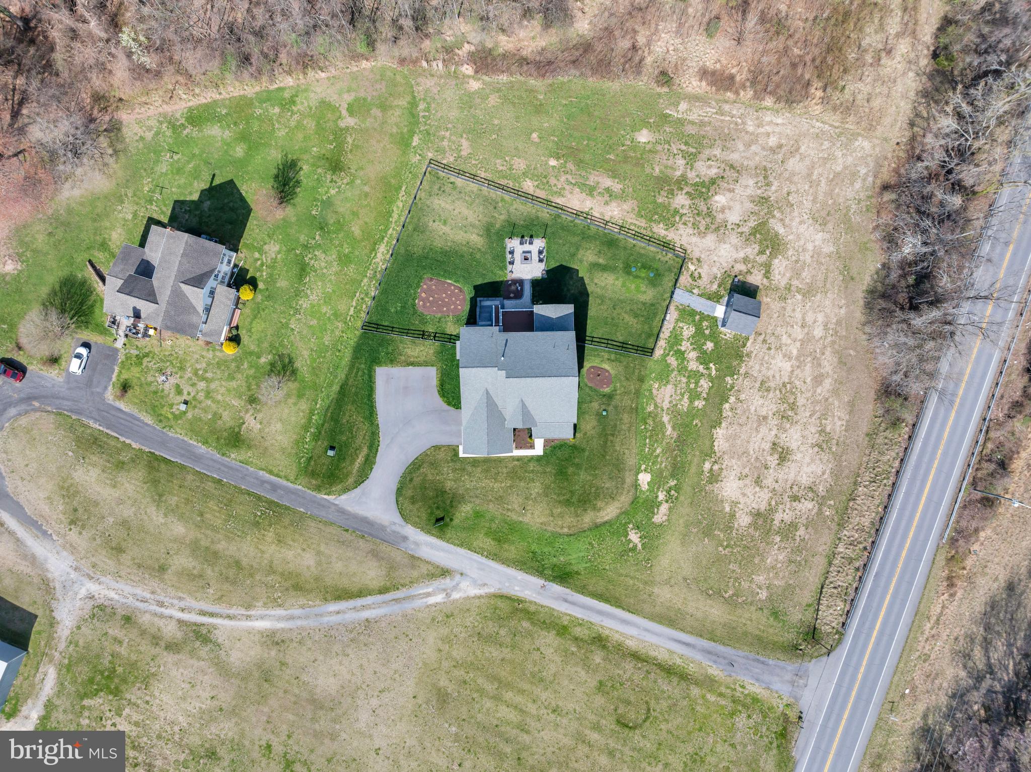 3676 Birdsville Road Davidsonville, MD 21035 - Photo 77 of 90 shared driveway drone shot
