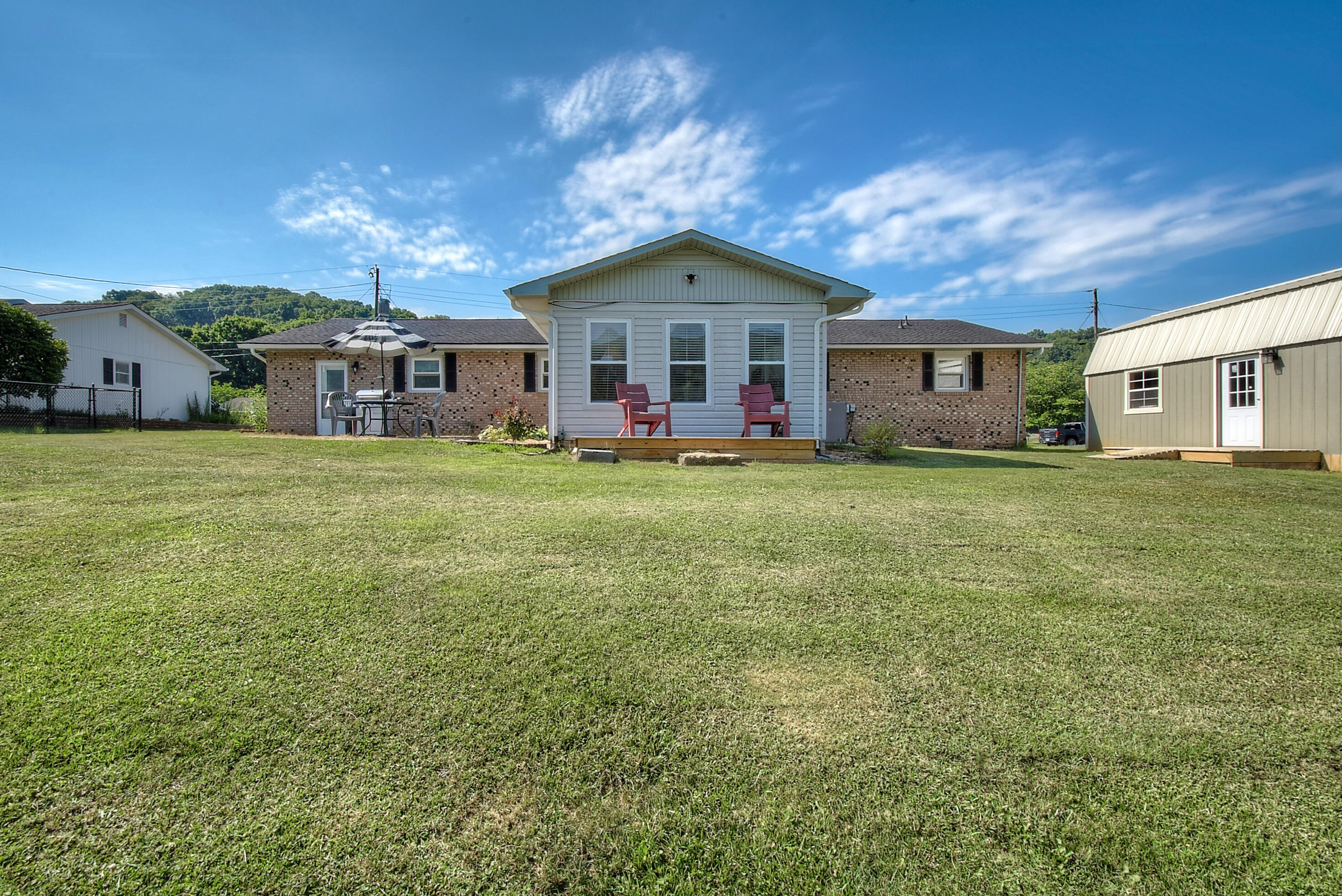 138 Ed Davis Road Elizabethton, TN 37643 - Photo 22 of 27 nice level lot