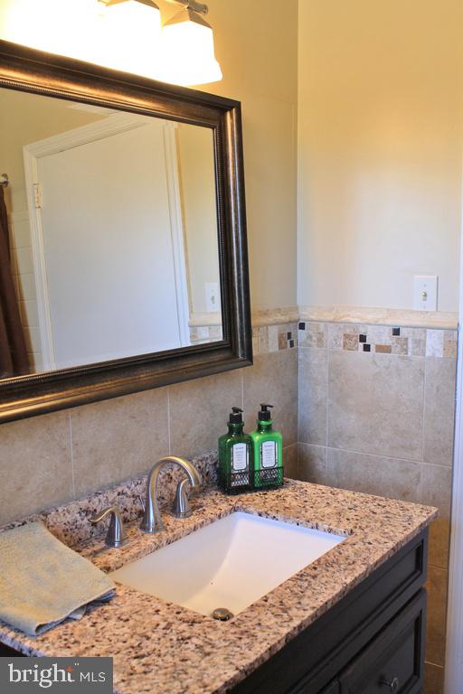 2609 Arbor Road Broomall, PA 19008 - Photo 27 of 44 BATHROOM