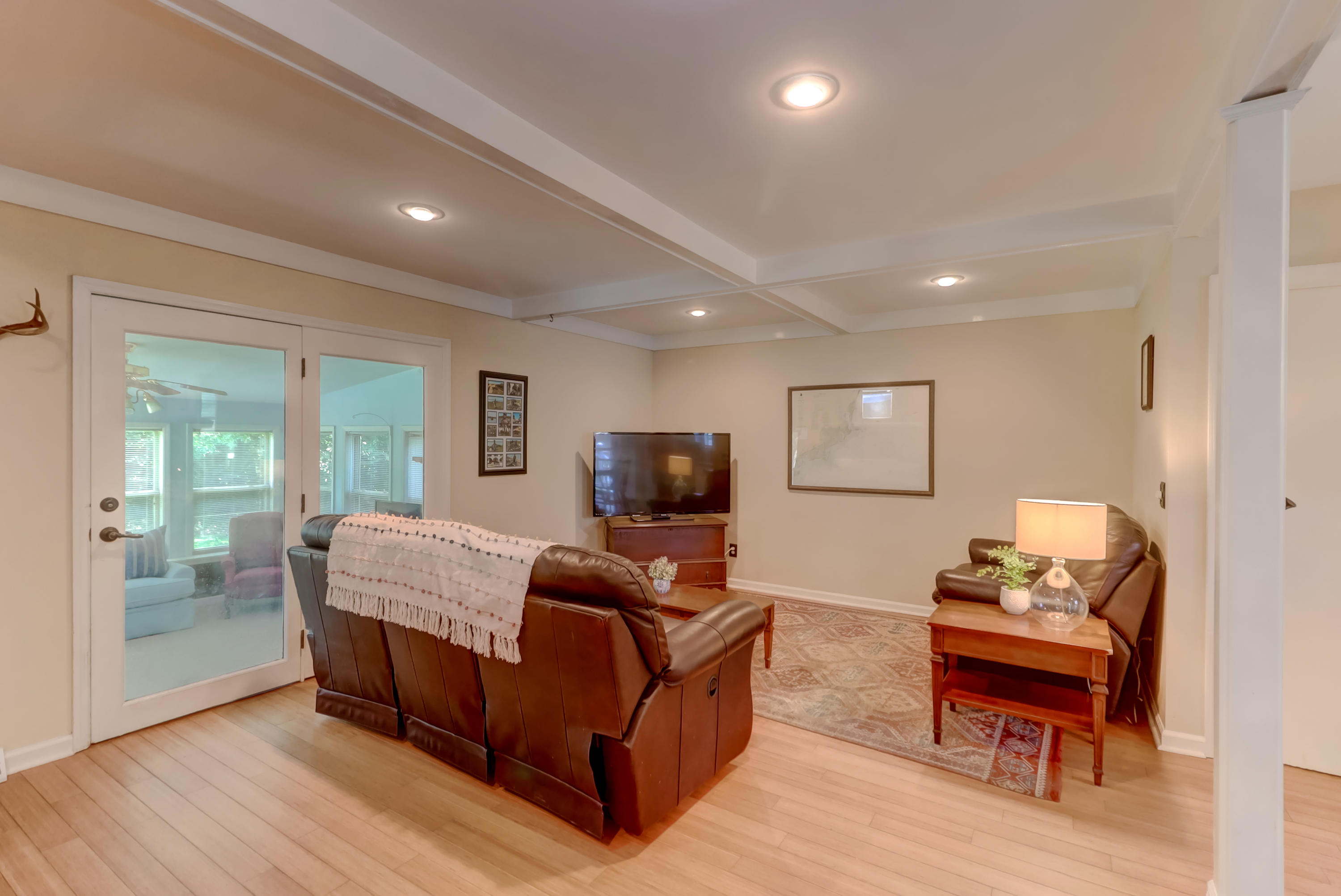 1519 Wakendaw Road Mount Pleasant, SC 29464 - Photo 11 of 27 1519 Wakendaw (16)