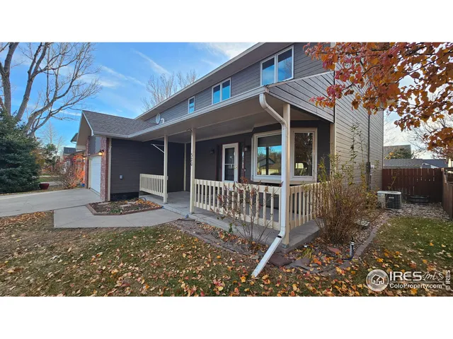 a black and white photo of a house