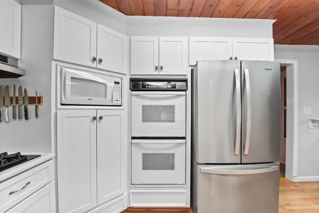 $425,000 | 3700 Sunrise Drive, Endicott, NY 13760