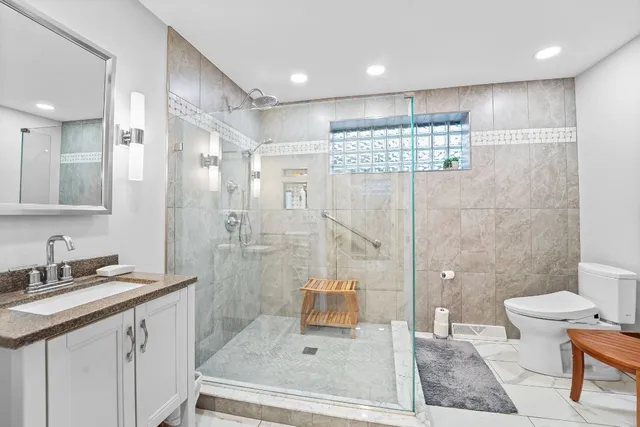 $425,000 | 3700 Sunrise Drive, Endicott, NY 13760