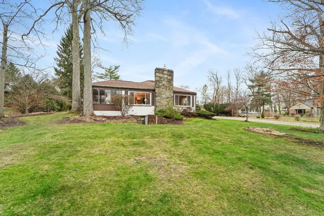 $425,000 | 3700 Sunrise Drive, Endicott, NY 13760