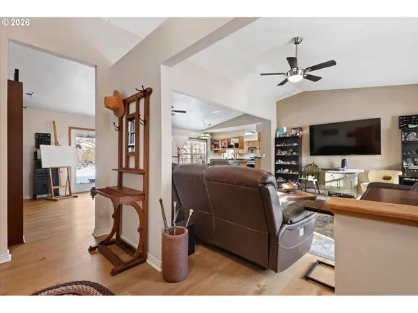 $541,000 | 293 East Ivy Lane, Union, OR 97883