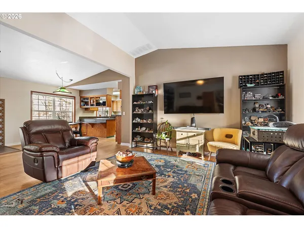 $541,000 | 293 East Ivy Lane, Union, OR 97883