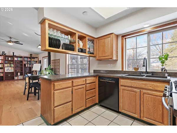 $541,000 | 293 East Ivy Lane, Union, OR 97883